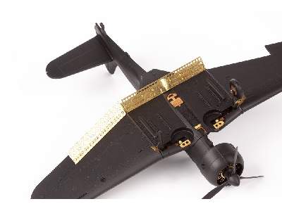 SBD-3 air brakes 1/72 - FLYHAWK - image 3