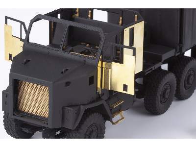 M1070 Gun truck 1/35 - HOBBY BOSS - image 4