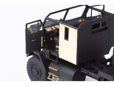 M1070 Gun truck 1/35 - HOBBY BOSS - image 9