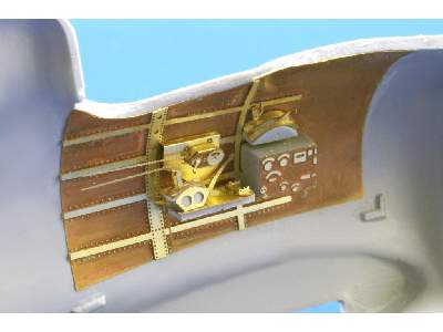 A5M2 Claude interior S. A. 1/32 - Special Hobby - image 6