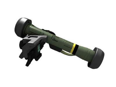 Fgm-148 Javelin Anti-tank Missile - image 2