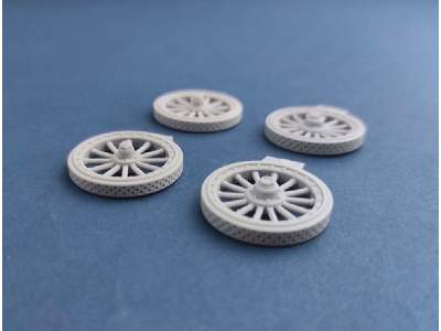 Canadian Armoured Car Wheels - image 1