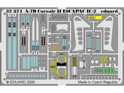 A-7D ESCAPAC IC-2 1/32 - Trumpeter - image 1