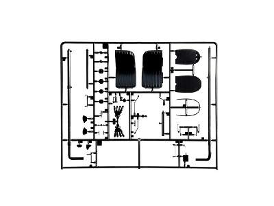 Bugatti Type 35B - image 14