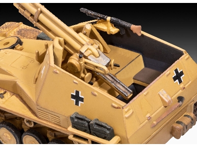 First Diorama Set - Sd.Kfz. 124 Wespe - image 4