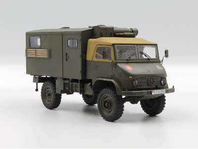 Unimog 404 S "koffer" - image 17