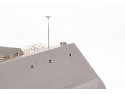 USS DDG-1000 Zumwalt 1/350 - SNOWMAN MODELS - image 15