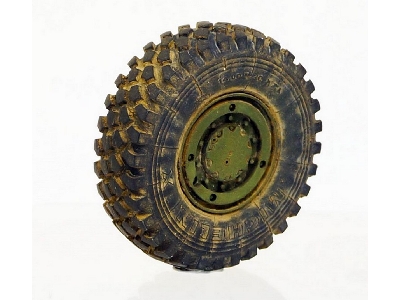 Sppz 2 "luchs" Road Wheels (Michelin Xzl Pattern) - image 1