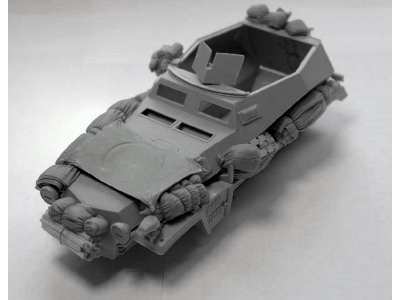 Stowage Set For Sd.Kfz 250 Alt - image 1