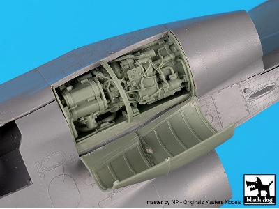 Su 25 Engine + Spine For Zvezda - image 3