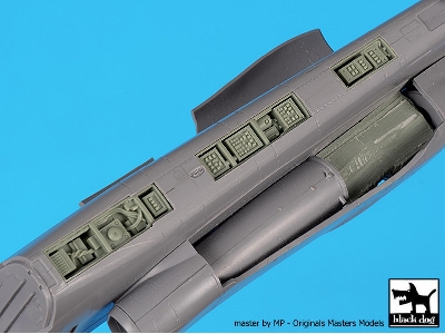 Su 25 Engine + Spine For Zvezda - image 6