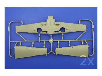 Bf 109E ROYAL CLASS 1/48 - image 3