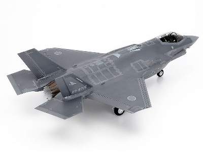 Lockheed Martin F-35A Lightning II - image 4