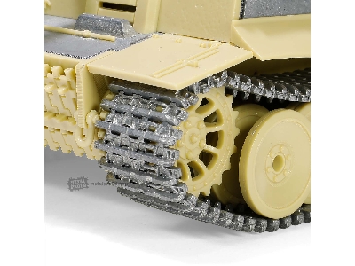 Model Kits Series - German Sd.Kfz.181 Tiger (Early Production Model) Engine Plus Edition, Schwere Panzerabteilung 50 - image 2