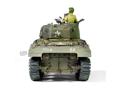 U.S. Medium Tank Sherman M4 (75) - image 7