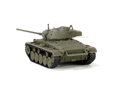 U.S. Light Tank M24 Chaffee - image 10