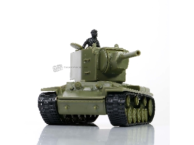 Russian Heavy Tank Kv-2 - image 7