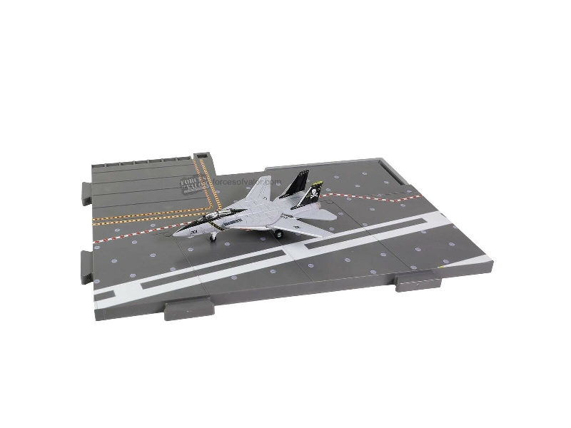 Cvn-65 Deck, Section #i Deck + F-14b Vf-84 "jolly Roger" - image 1