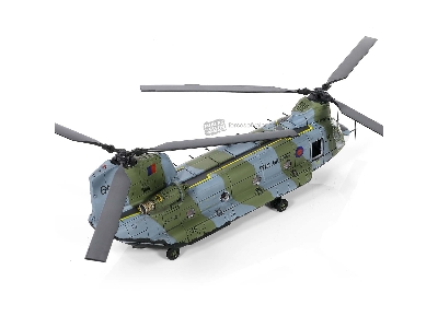 Boeing Chinook Hc. Mk.1 Helicopter Great Britain - image 9