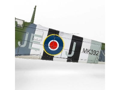 British Supermarine Mk.Ix, Mk 392, Wg Cdr Johnnie Johnson, No.144 (Canadian) Wing Raf Kenley, Royal Air Force, Norma - image 8