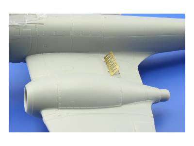 Meteor F.3  S. A. 1/72 - Dragon - image 7