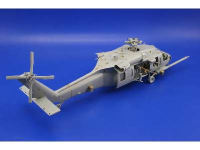 MH-60G exterior 1/35 - Academy Minicraft - image 7