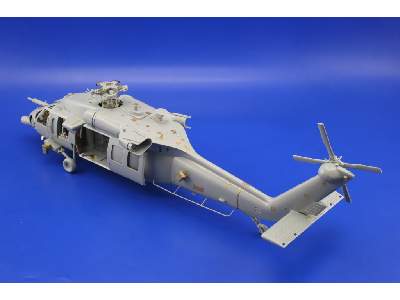 MH-60G exterior 1/35 - Academy Minicraft - image 8