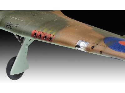 Hawker Hurricane Mk IIb - image 3