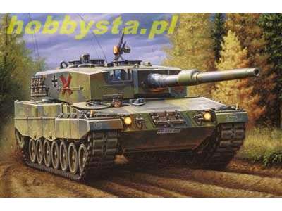 Leopard 2 A4 - image 1