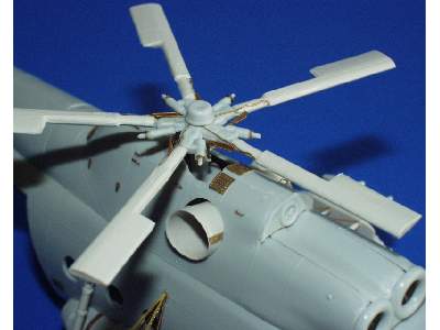 Mi-8 Hip exterior 1/72 - Kovozavody Prostejov - image 6