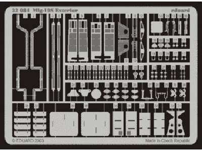 MiG-19S exterior 1/32 - Trumpeter - image 1