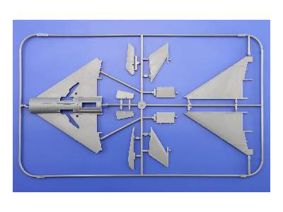 MiG-21BIS OVERTREES 1/48 - image 2