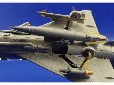 MiG-21F-13 Fishbed C 1/72 - Revell - image 11