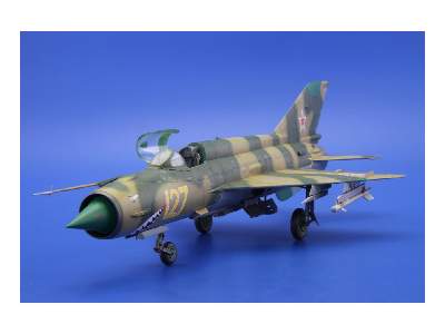 MiG-21MF 1/48 - image 18