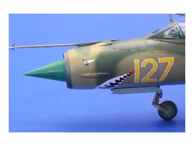 MiG-21MF 1/48 - image 20