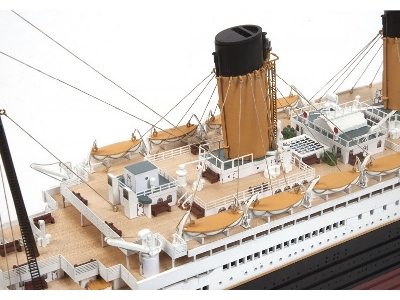 RMS Titanic - image 14