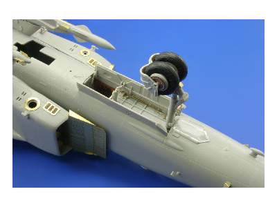 MiG-23ML Flogger G exterior 1/32 - Trumpeter - image 6