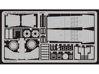 MiG-25 Foxbat A exterior 1/48 - Revell - image 2