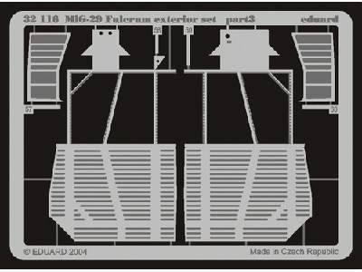 MiG-29 Fulcrum exterior 1/32 - Revell - image 4