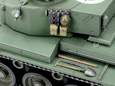 British Cruiser Tank A34 Comet - image 3