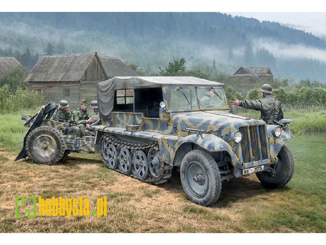 Sd. Kfz. 10 Demag D7 with 7,5 cm leIG 18 and crew - image 1