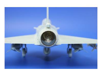 Mirage 2000B/ D/N exterior 1/48 - Kinetic - image 9