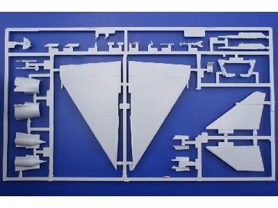 Mirage 2000C 1/48 - image 5