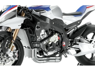 Bmw Hp4 Race (Pre-colored Edition) - image 4