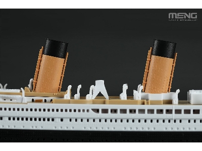 R.M.S. Titanic - image 9