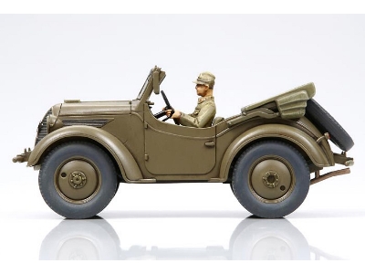 Kawasaki Ki-61-id Hien (Tony) & 4x4 Light Vehicle Kurogane Set - image 4