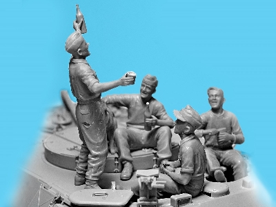 â€śprost!â€ť, Between Battles On Bergepanther - image 6