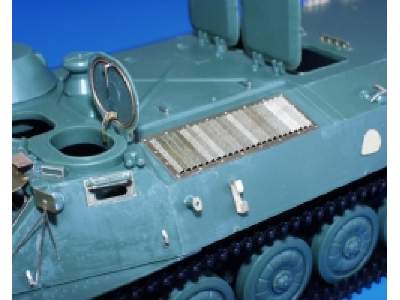 MT-LB 1/35 - Skif - image 7