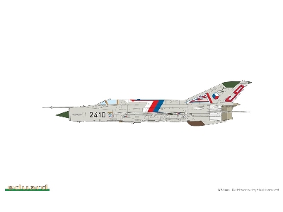 MiG-21MF Interceptor 1/72 - image 10