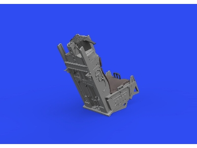 F-16C Block 25 LööKplus 1/48 - KINETIC MODEL - image 15